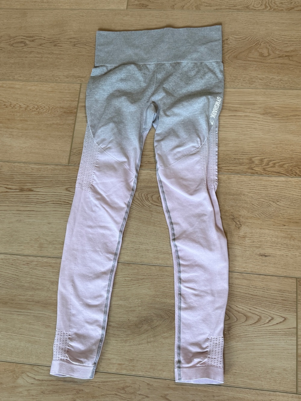 Gymshark Women’s Size M High Rise Ombré Grey Pink Leggings